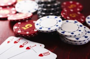 Tại sao cần phải đọc bài poker?