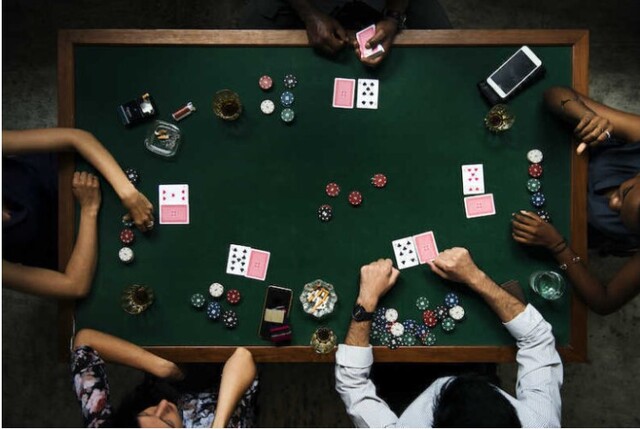 Một số thuật ngữ khác được dùng trong poker