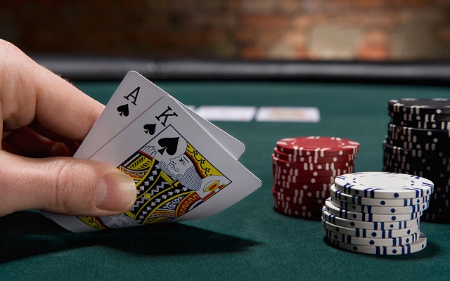 Chơi Poker cần có bí quyết và chiến thuật